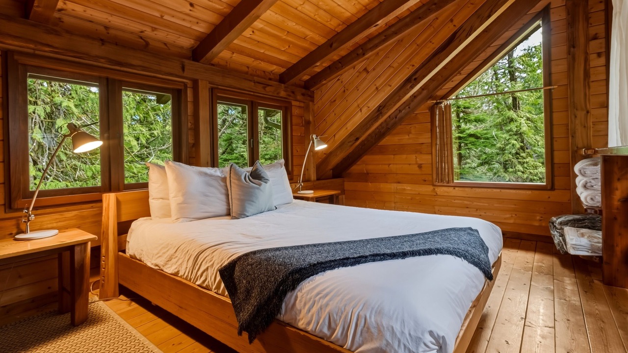 Photo of Bedroom in Tofino