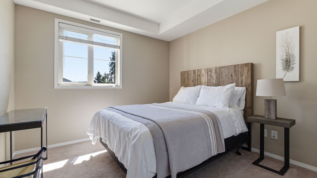 Photo of Bedroom in Quail Ridge