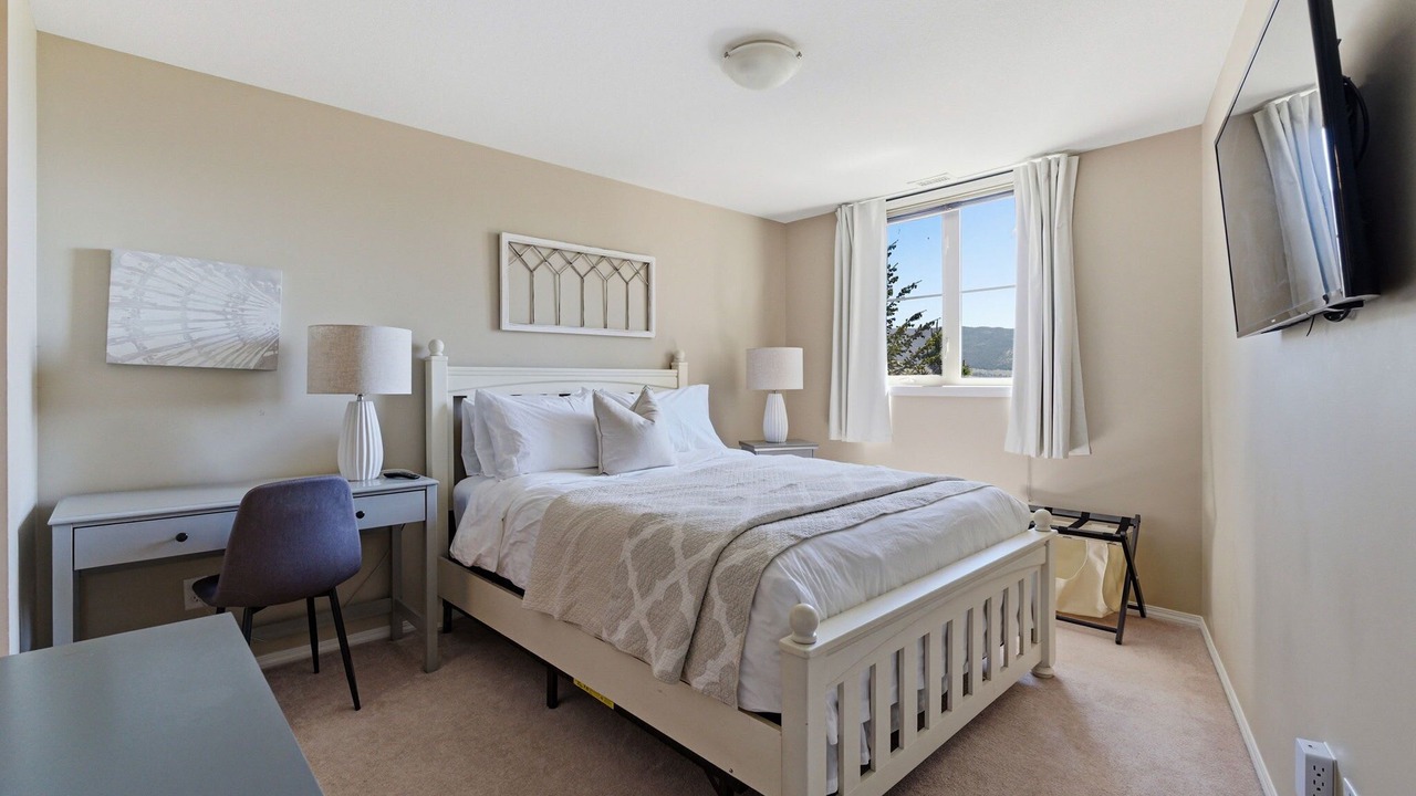 Photo of Bedroom in Quail Ridge