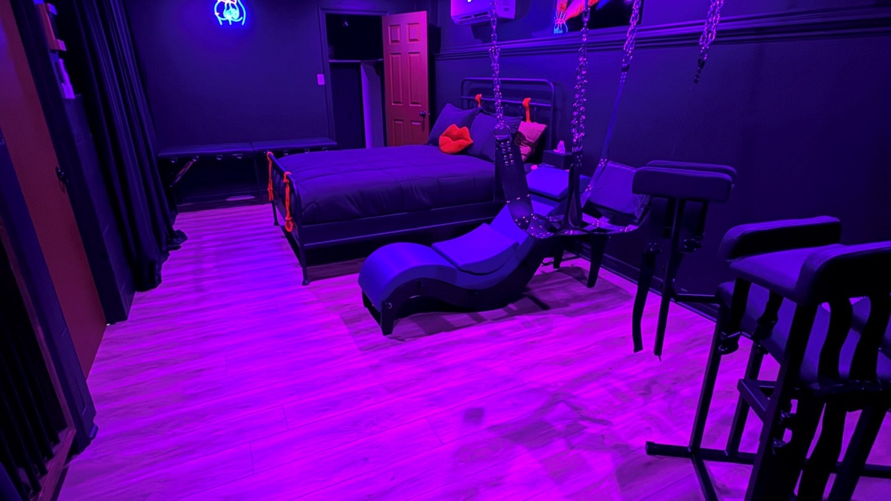 Photo of Bedroom in Clarendon