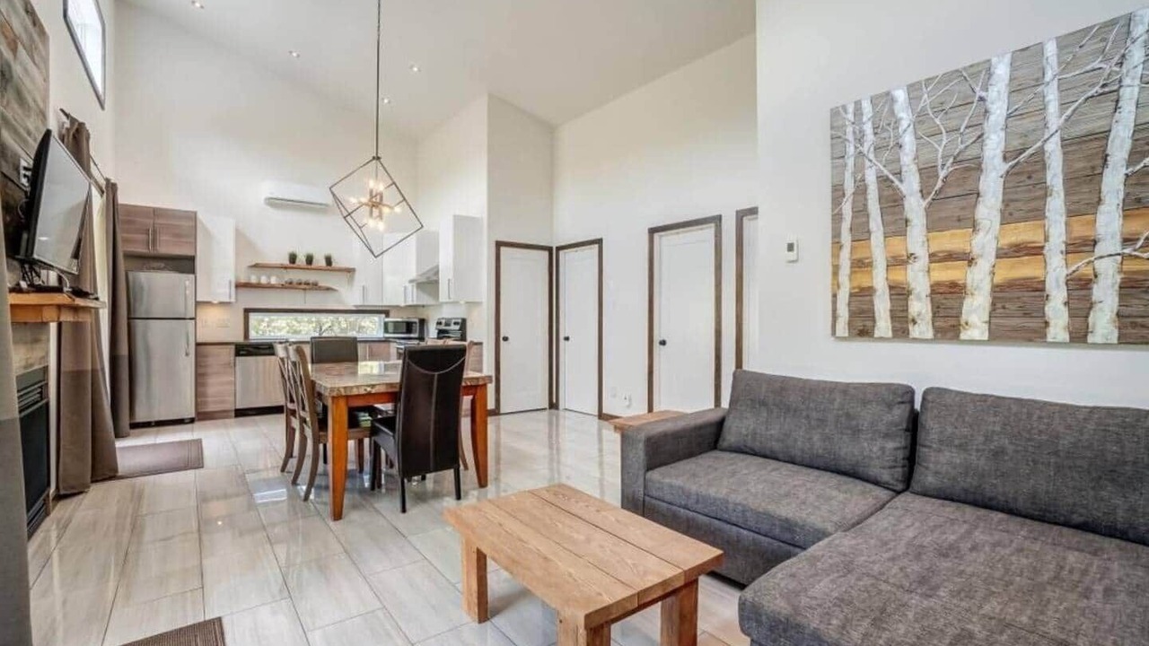 Photo of Livingroom in Cheneville