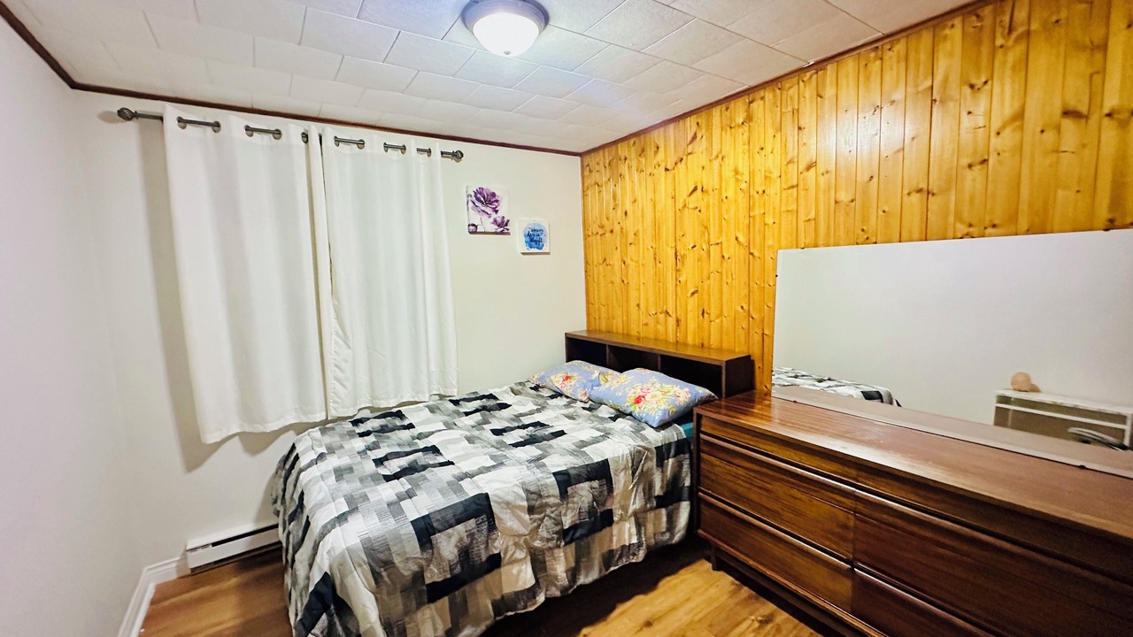 Photo of Bedroom in Terra Nova