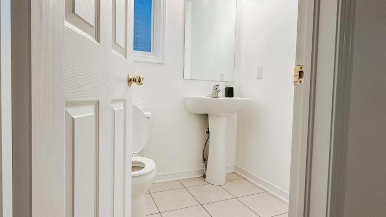 Photo of Bathroom in Alcona
