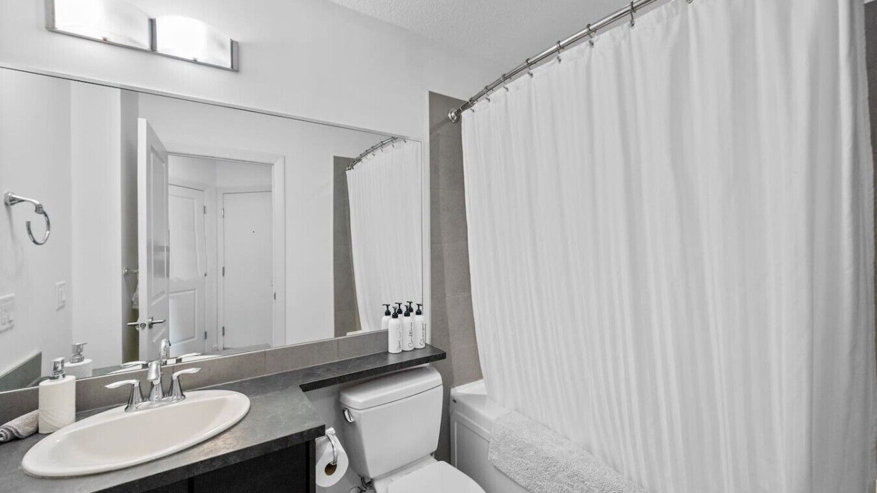 Photo of Bathroom in Victoria Park