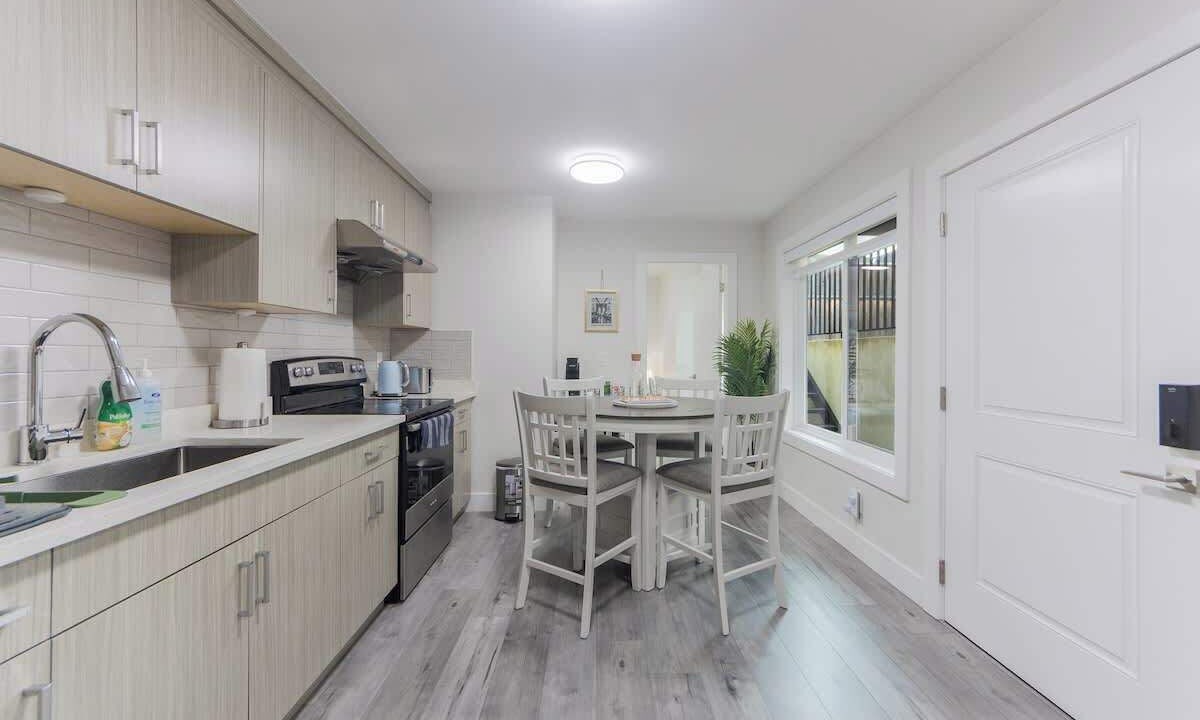 Photo of Kitchen in Surrey