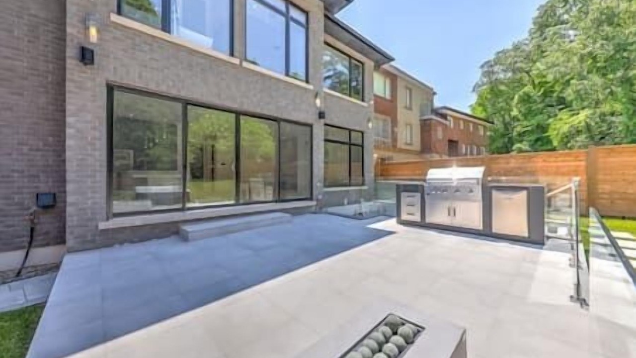 Photo of Patio Balcony in Etobicoke