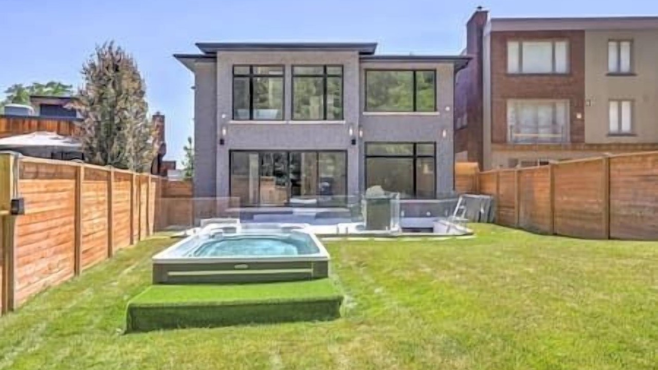 Photo of Patio Balcony in Etobicoke