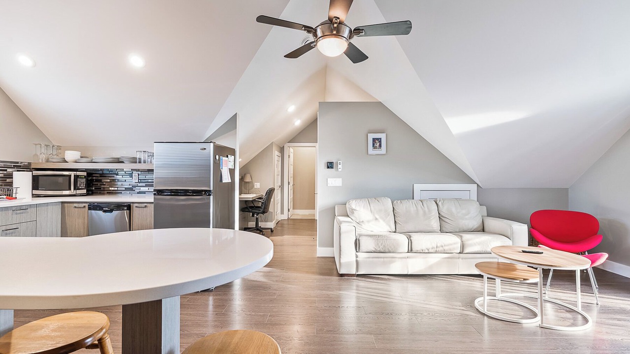 Photo of Livingroom in Northwest Calgary