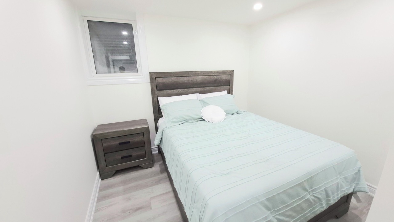 Photo of Bedroom in Thorold