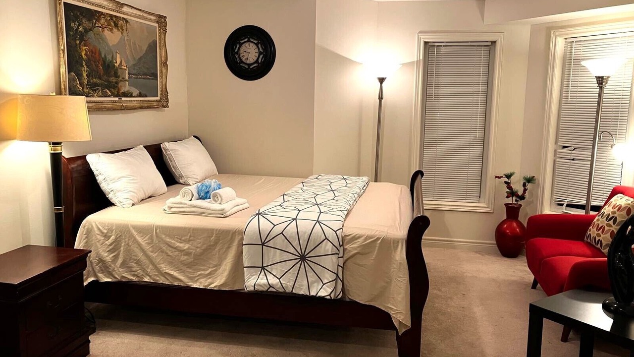 Photo of Bedroom in Ajax