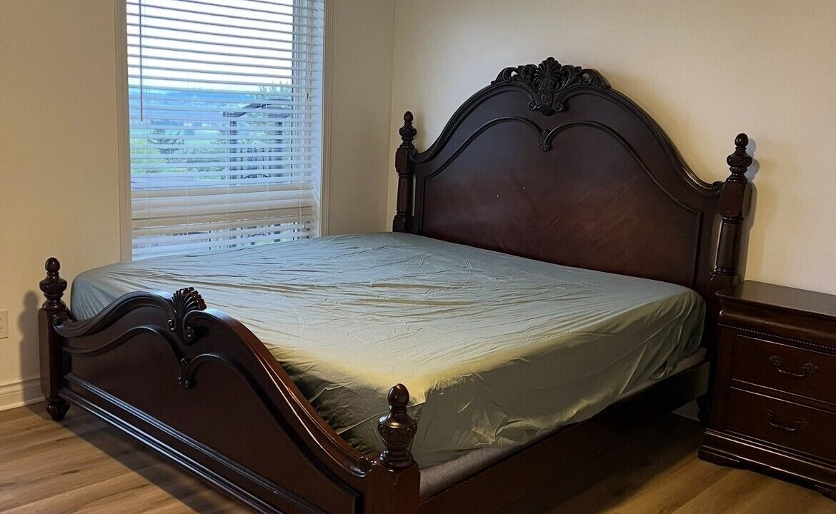 Photo of Bedroom in Lower Sumas Mountain