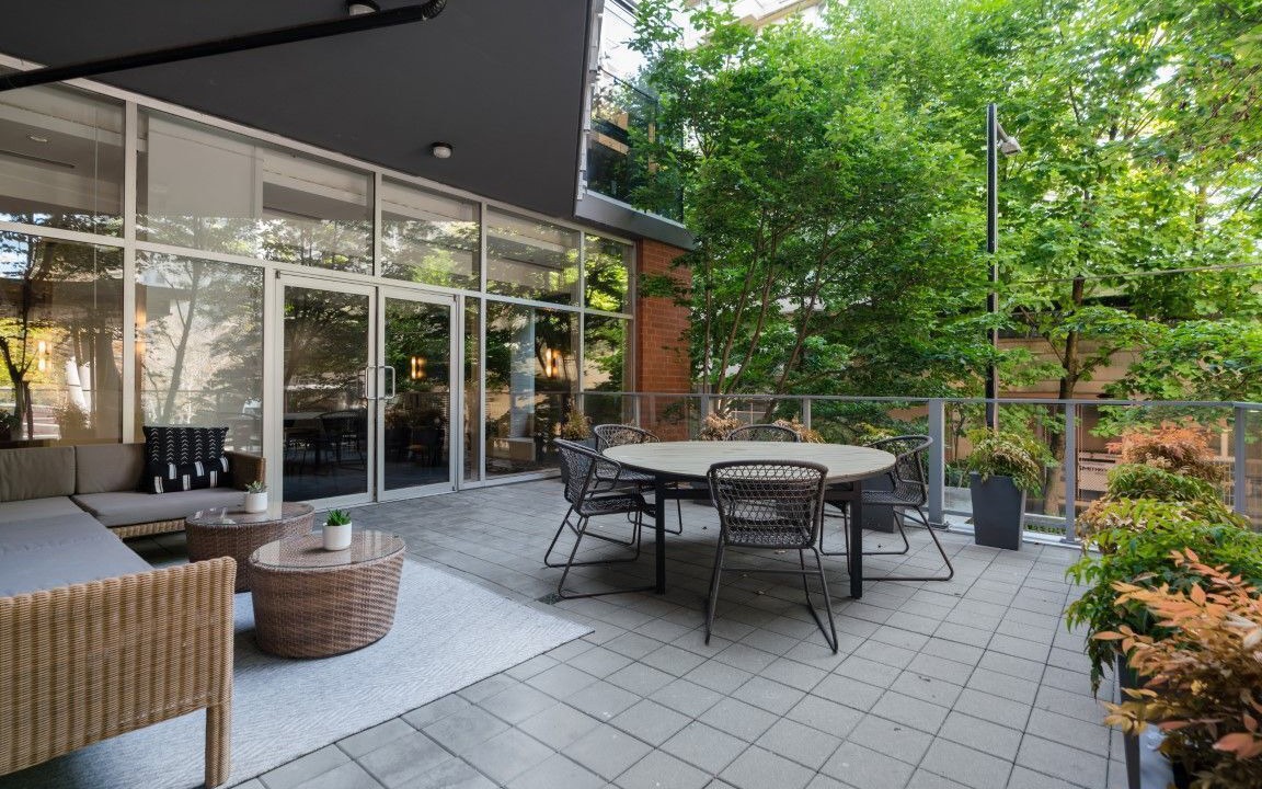 Photo of Outdoor in Central