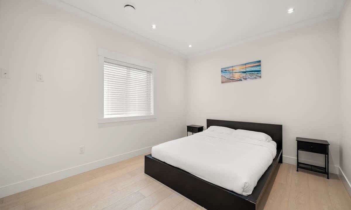 Photo of Bedroom in Grandview-Woodland