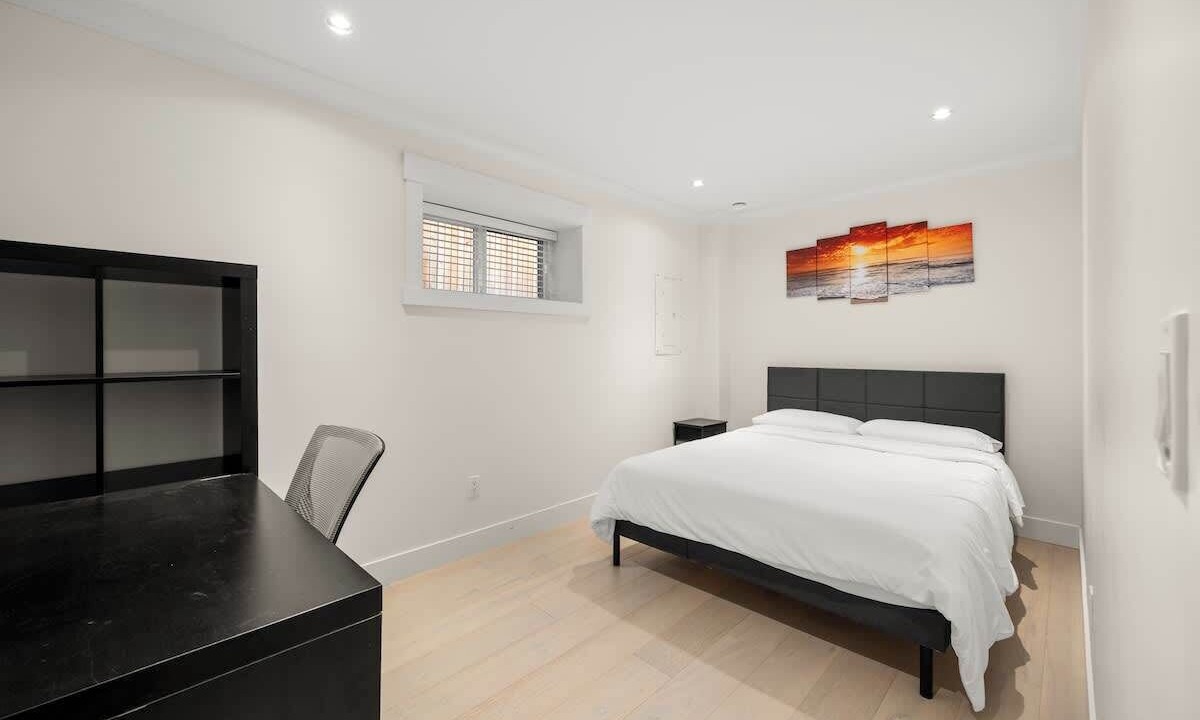 Photo of Bedroom in Grandview-Woodland