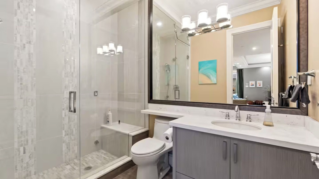 Photo of Bathroom in Marpole