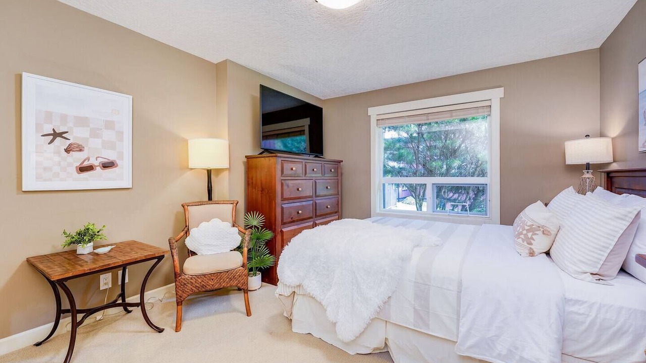 Photo of Bedroom in Sooke