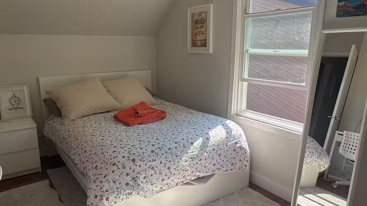 Photo of Bedroom in Kitsilano