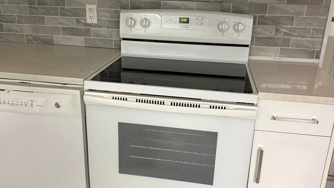 Photo of Kitchen in Guildford