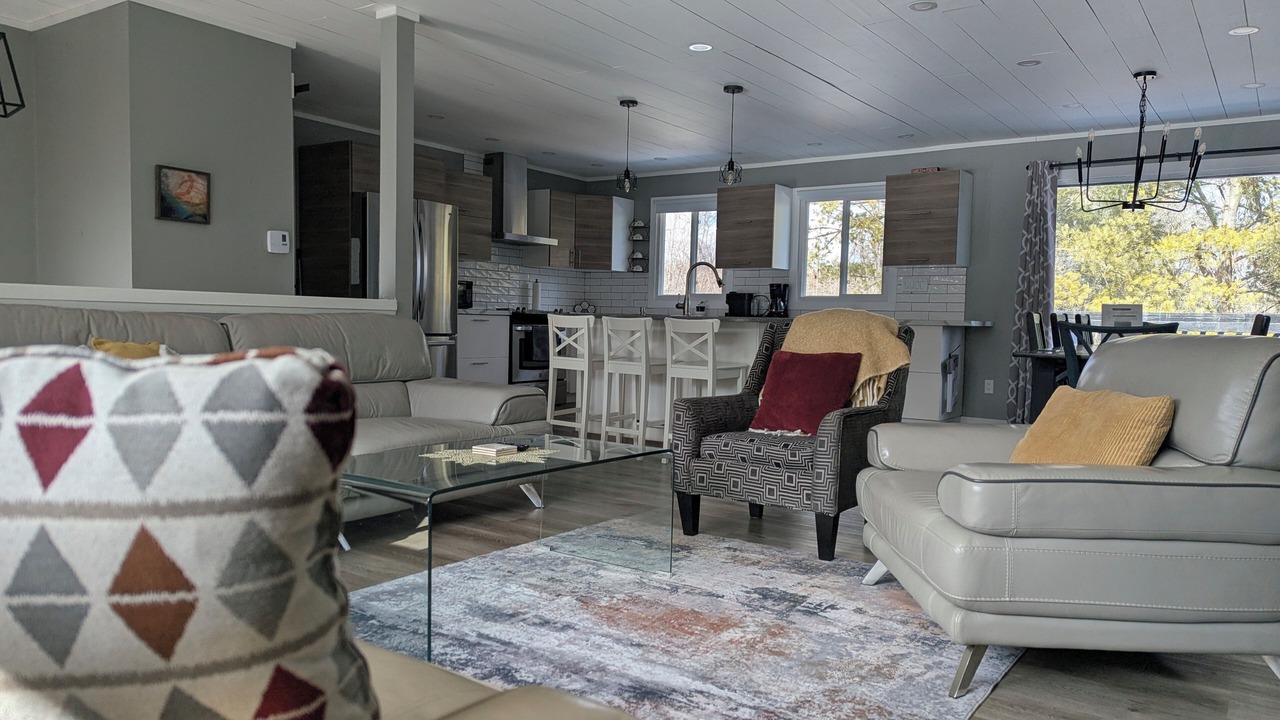 Photo of Livingroom in Trent Lakes