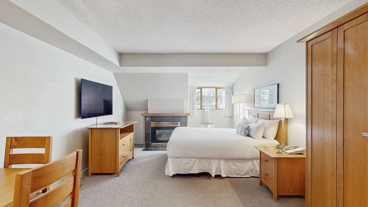 Photo of Bedroom in Whistler Village