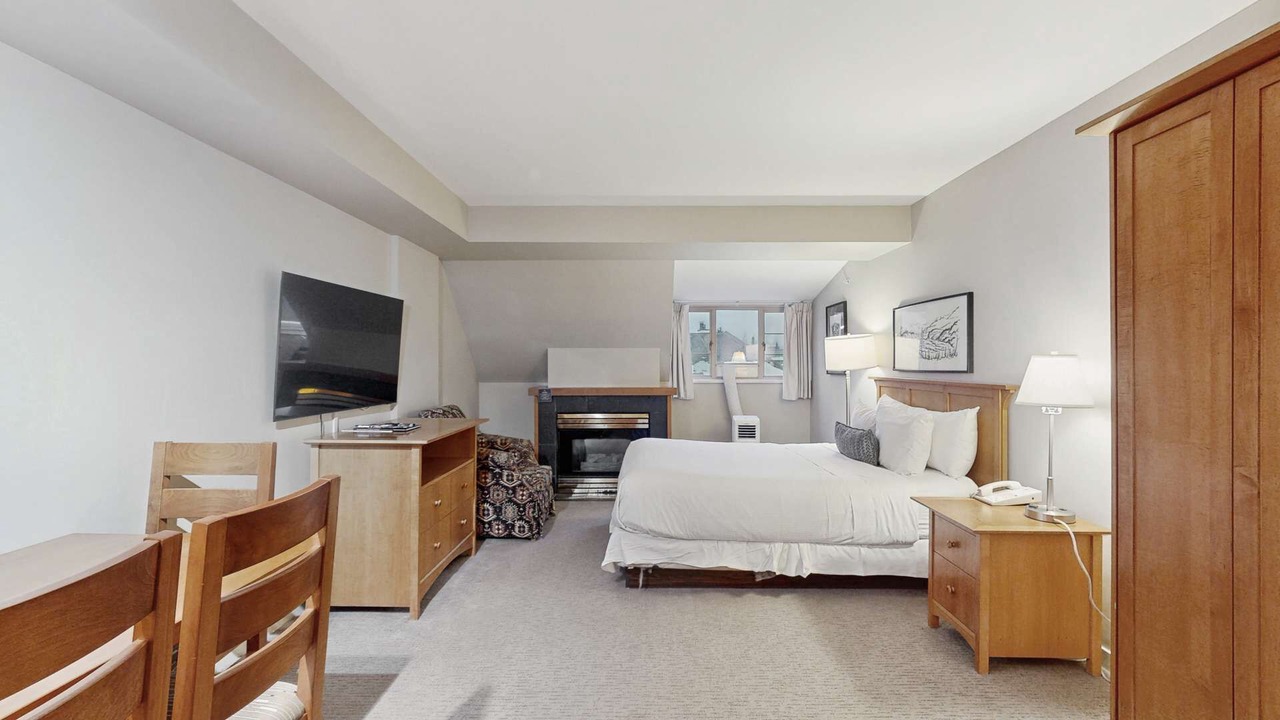 Photo of Bedroom in Whistler Village