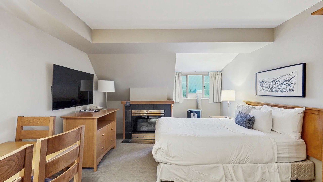 Photo of Bedroom in Whistler Village