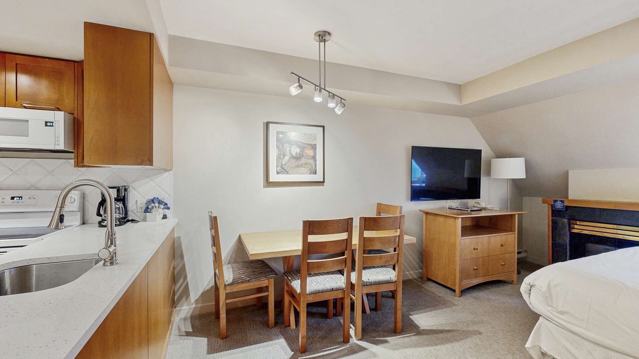 Photo of Bedroom in Whistler Village
