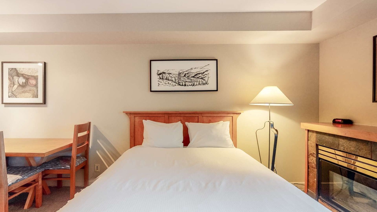 Photo of Bedroom in Whistler Village