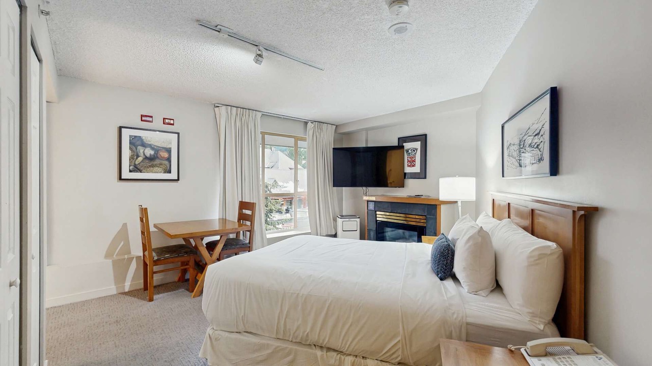 Photo of Bedroom in Whistler Village