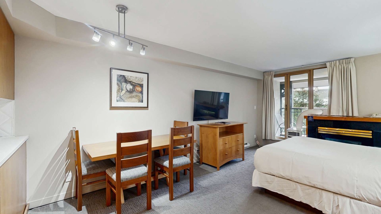 Photo of Bedroom in Whistler Village