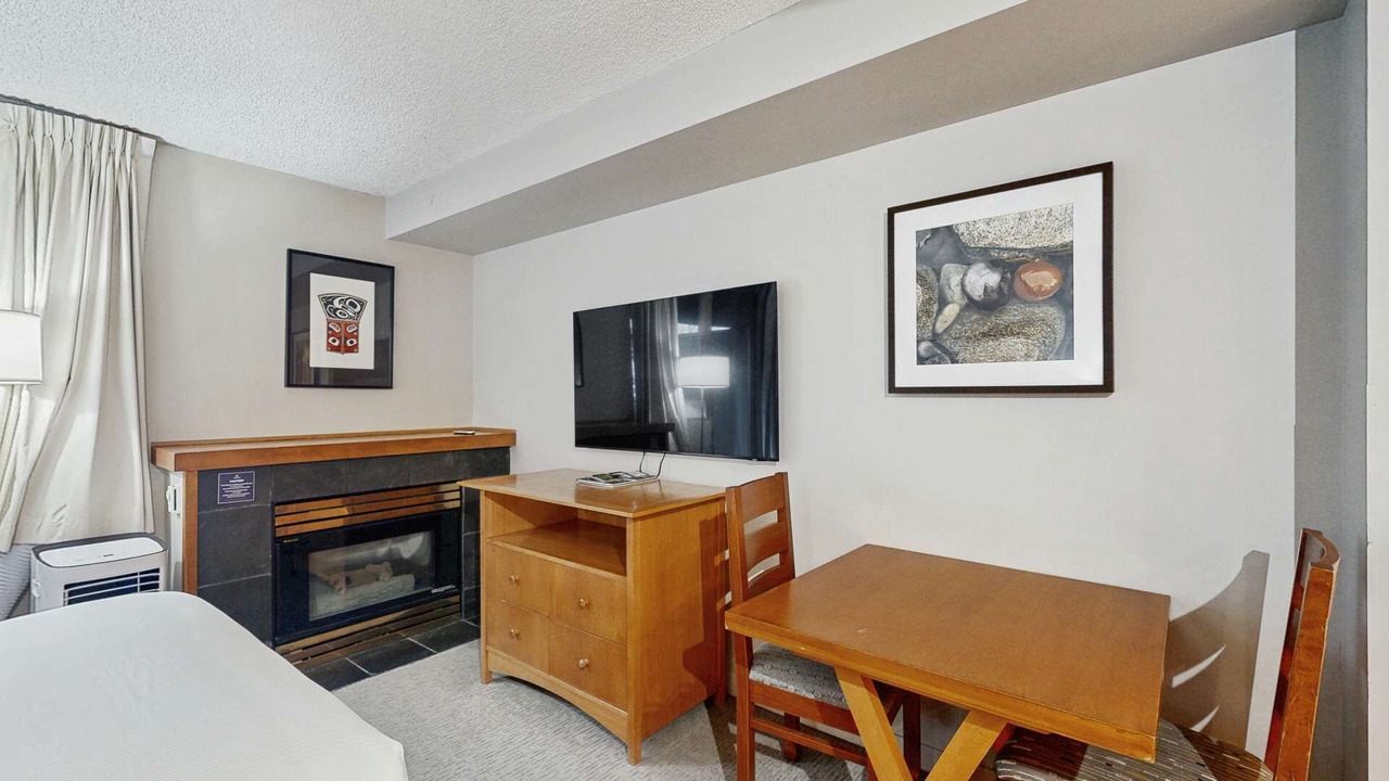 Photo of Bedroom in Whistler Village
