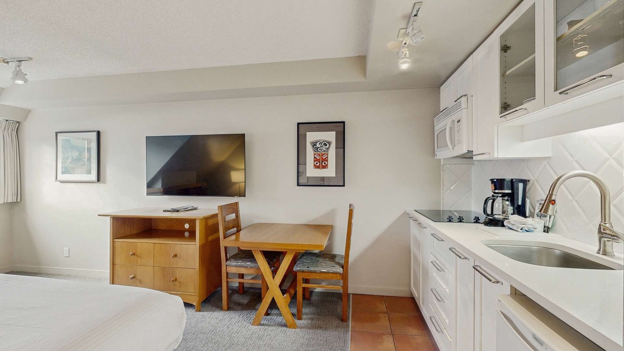 Photo of Bedroom in Whistler Village