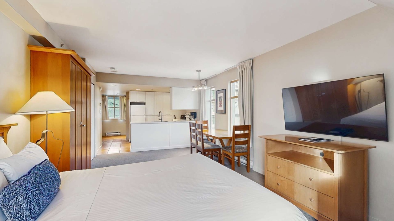 Photo of Bedroom in Whistler Village