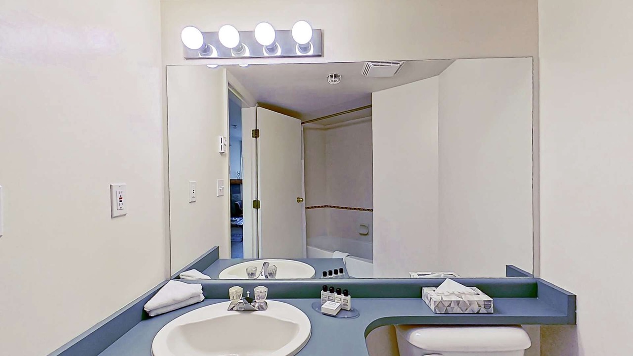 Photo of Bathroom in Village North