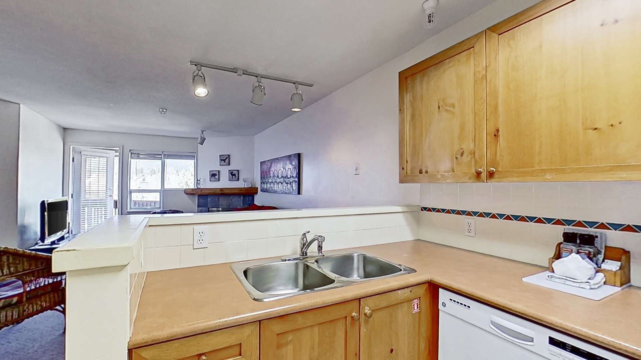 Photo of Kitchen in Village North