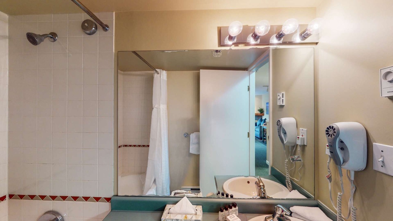 Photo of Bathroom in Village North