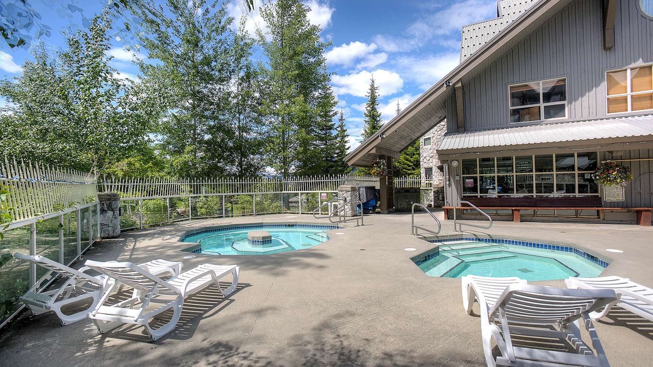 Photo of Outdoor in Upper Village