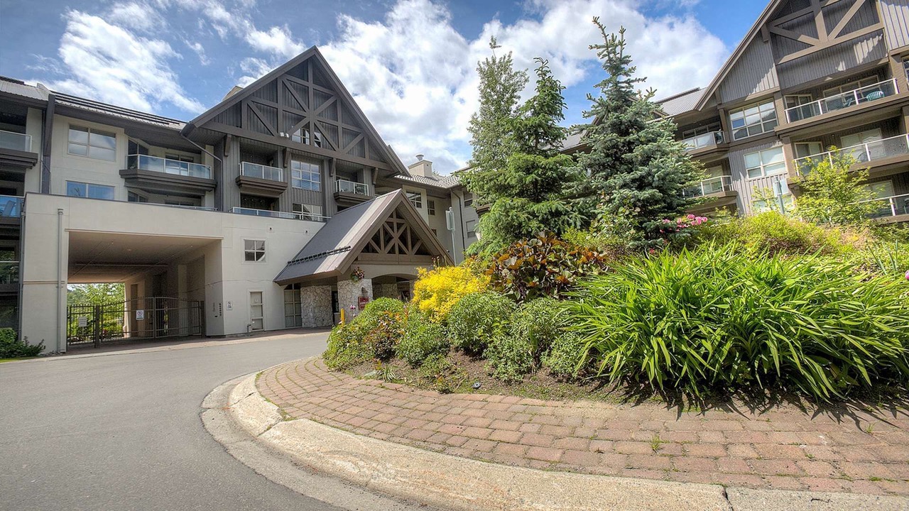 Photo of Outdoor in Upper Village