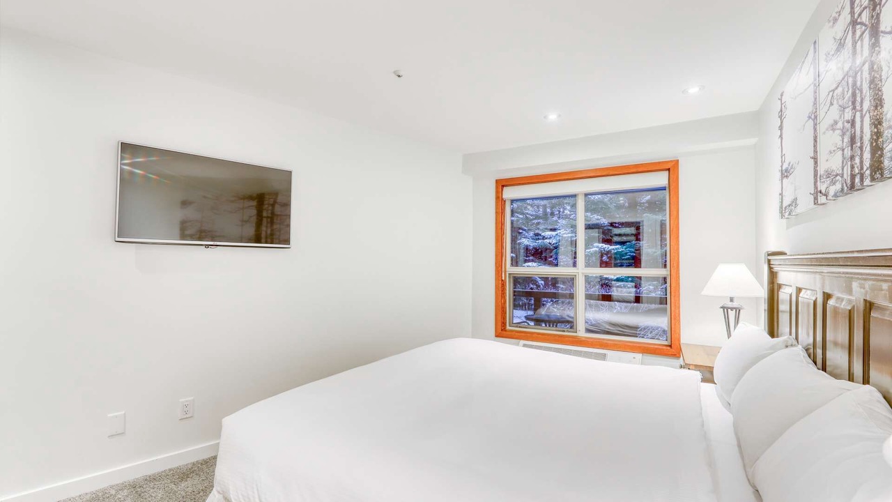 Photo of Bedroom in Upper Village