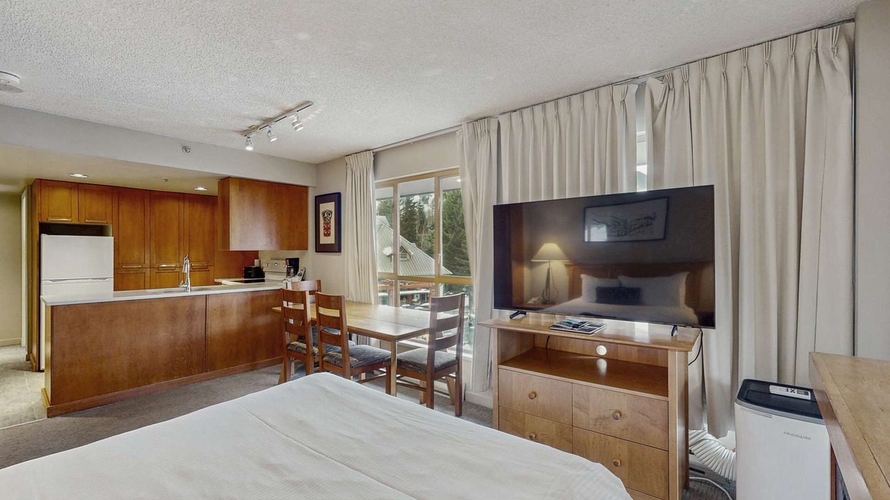 Photo of Bedroom in Whistler Village
