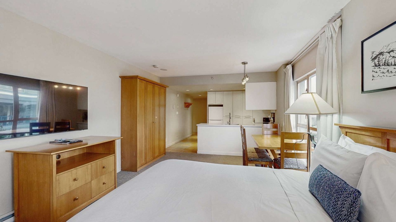 Photo of Bedroom in Whistler Village