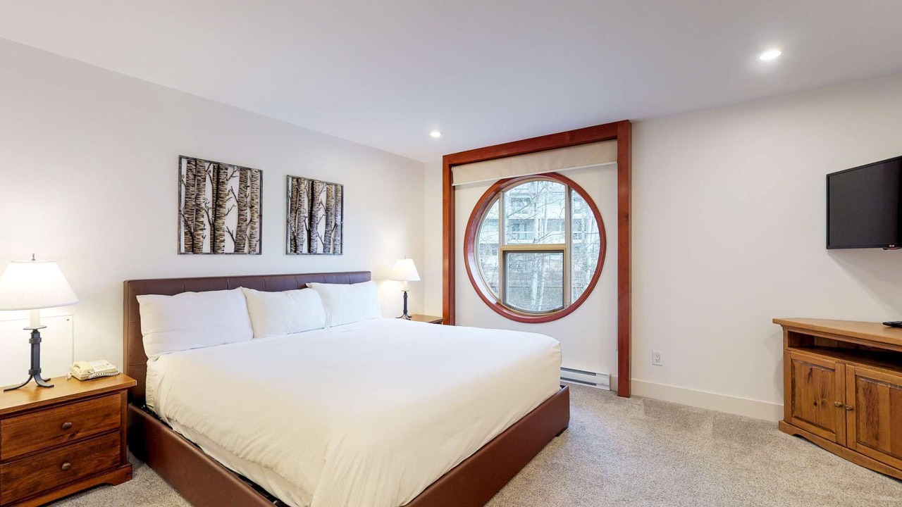 Photo of Bedroom in Upper Village