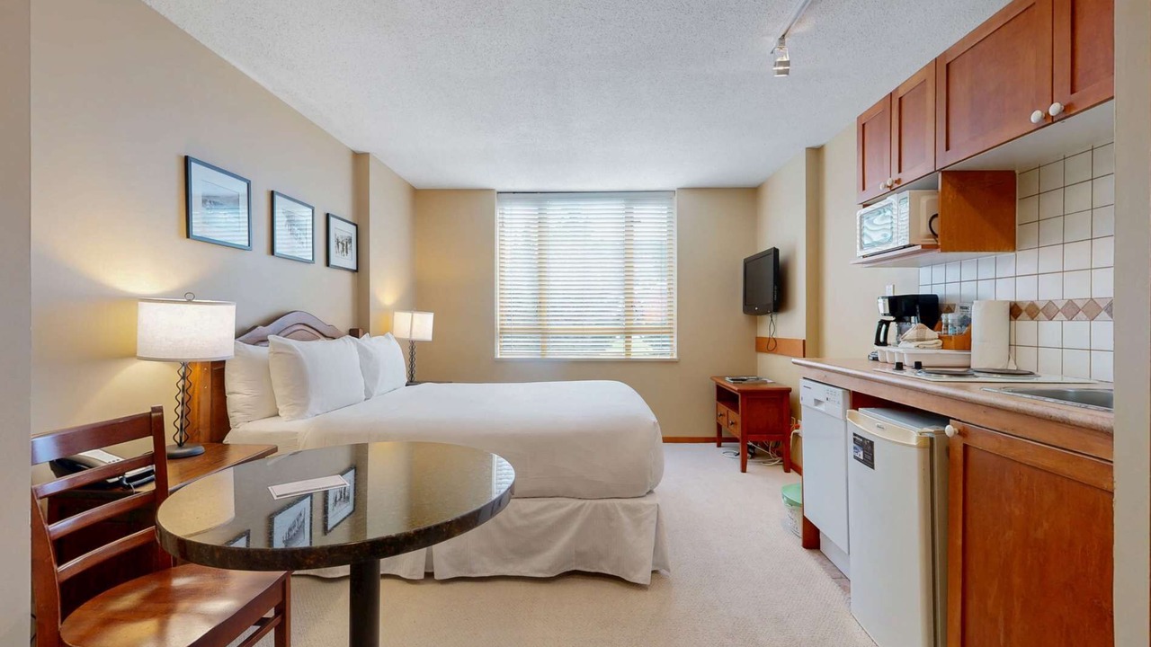 Photo of Bedroom in Village North