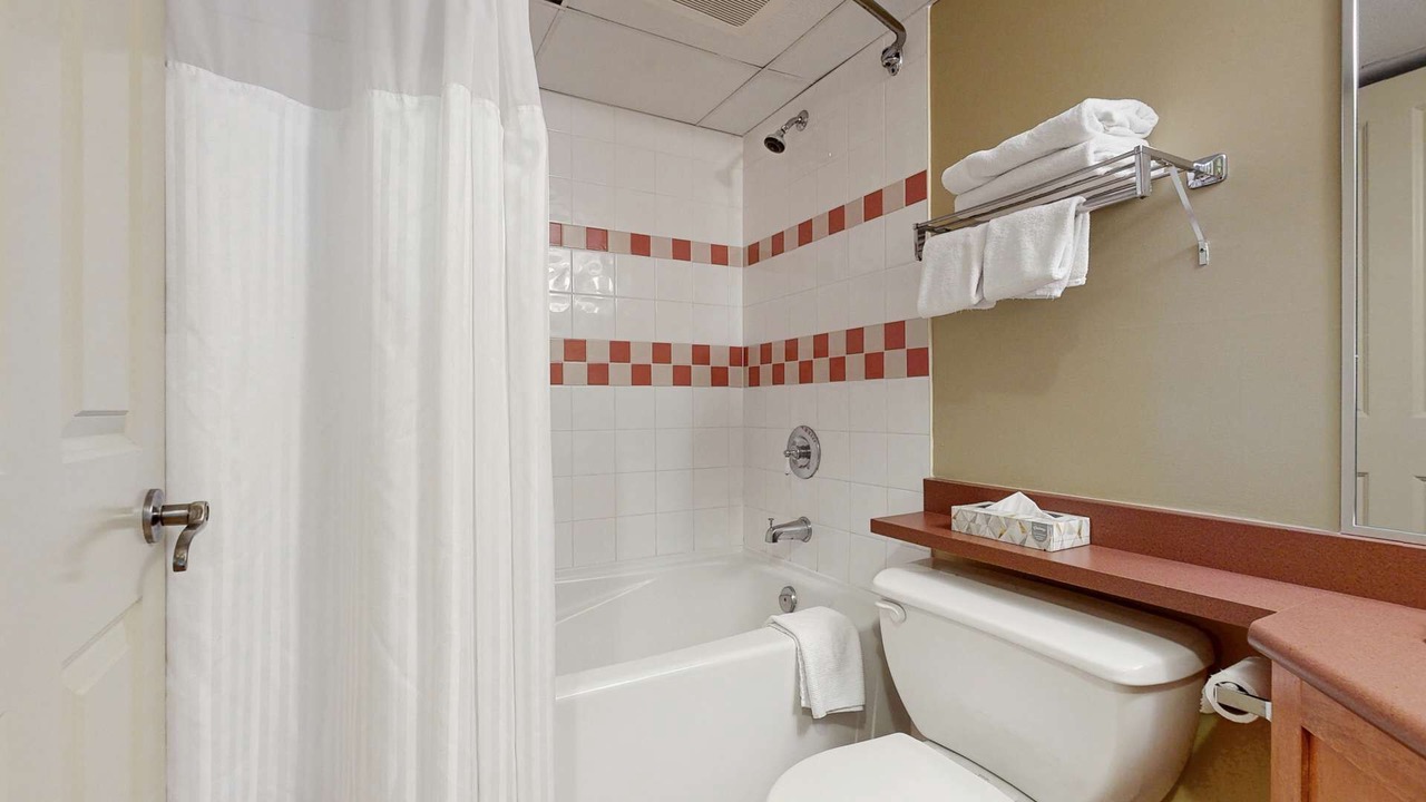 Photo of Bathroom in Village North