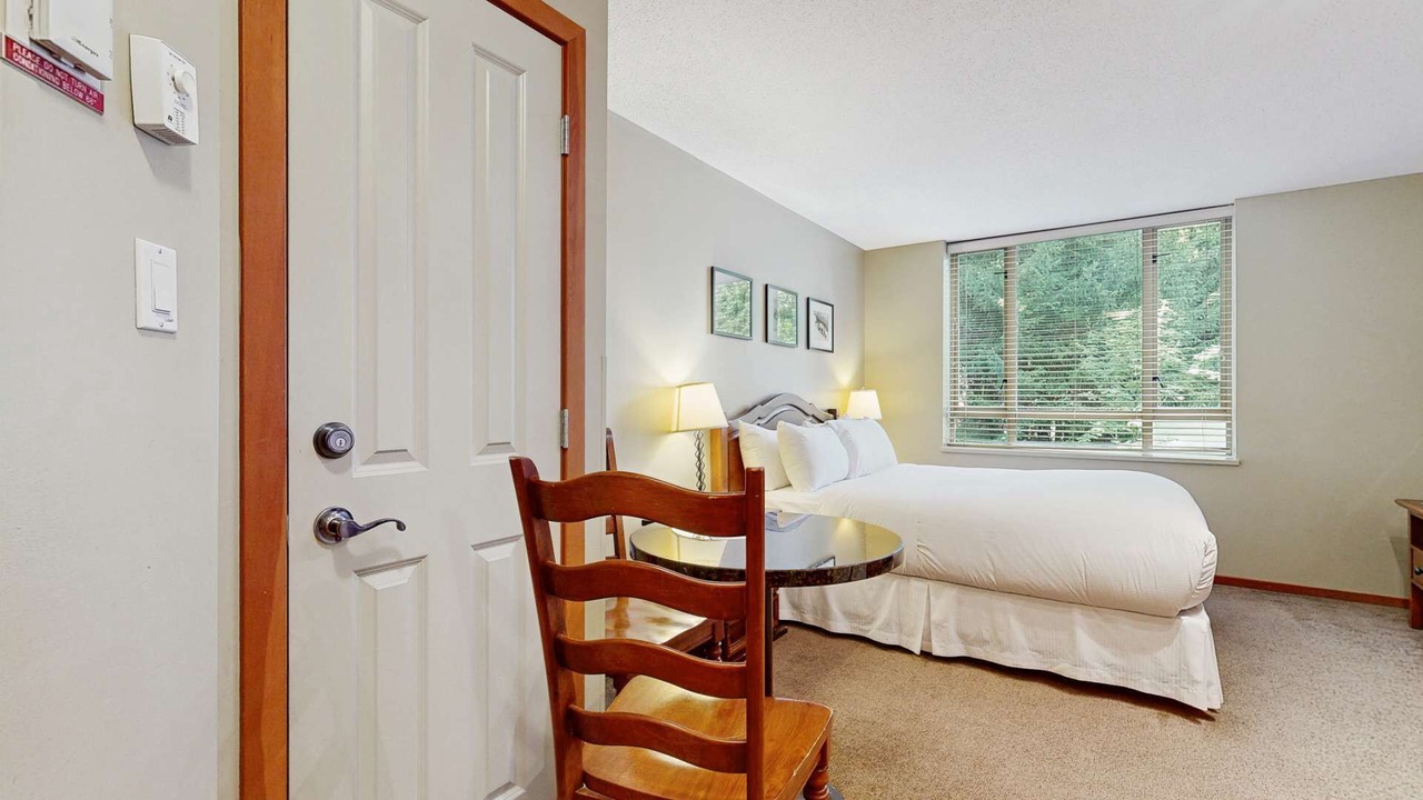 Photo of Bedroom in Village North
