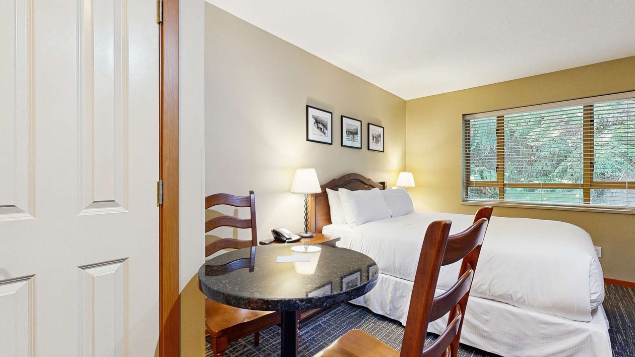 Photo of Bedroom in Village North