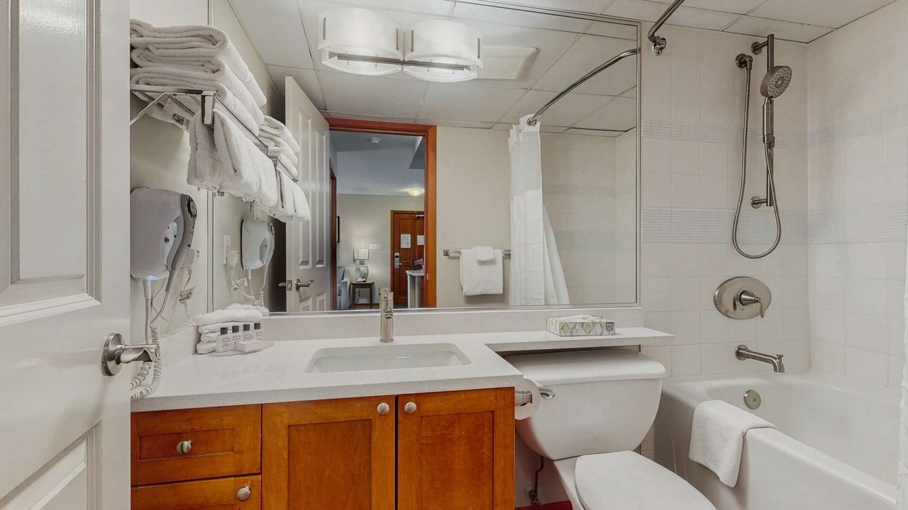 Photo of Bathroom in Village North