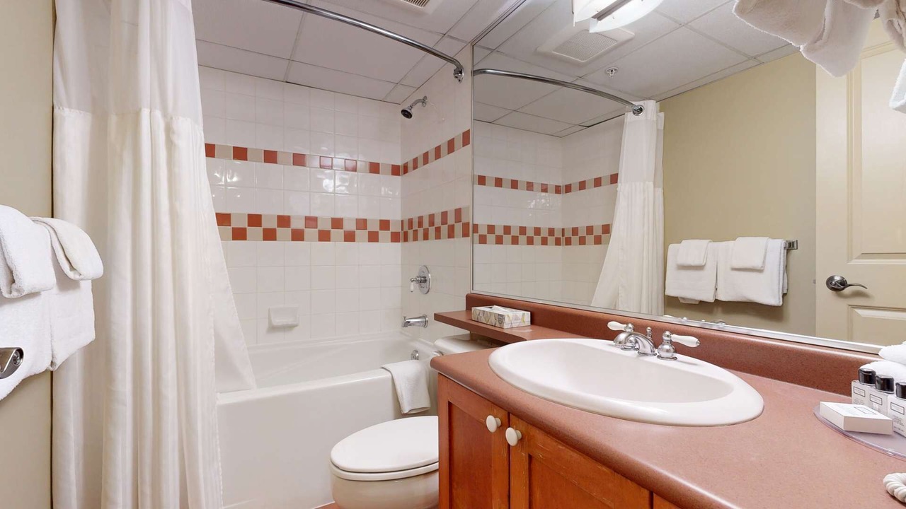 Photo of Bathroom in Village North