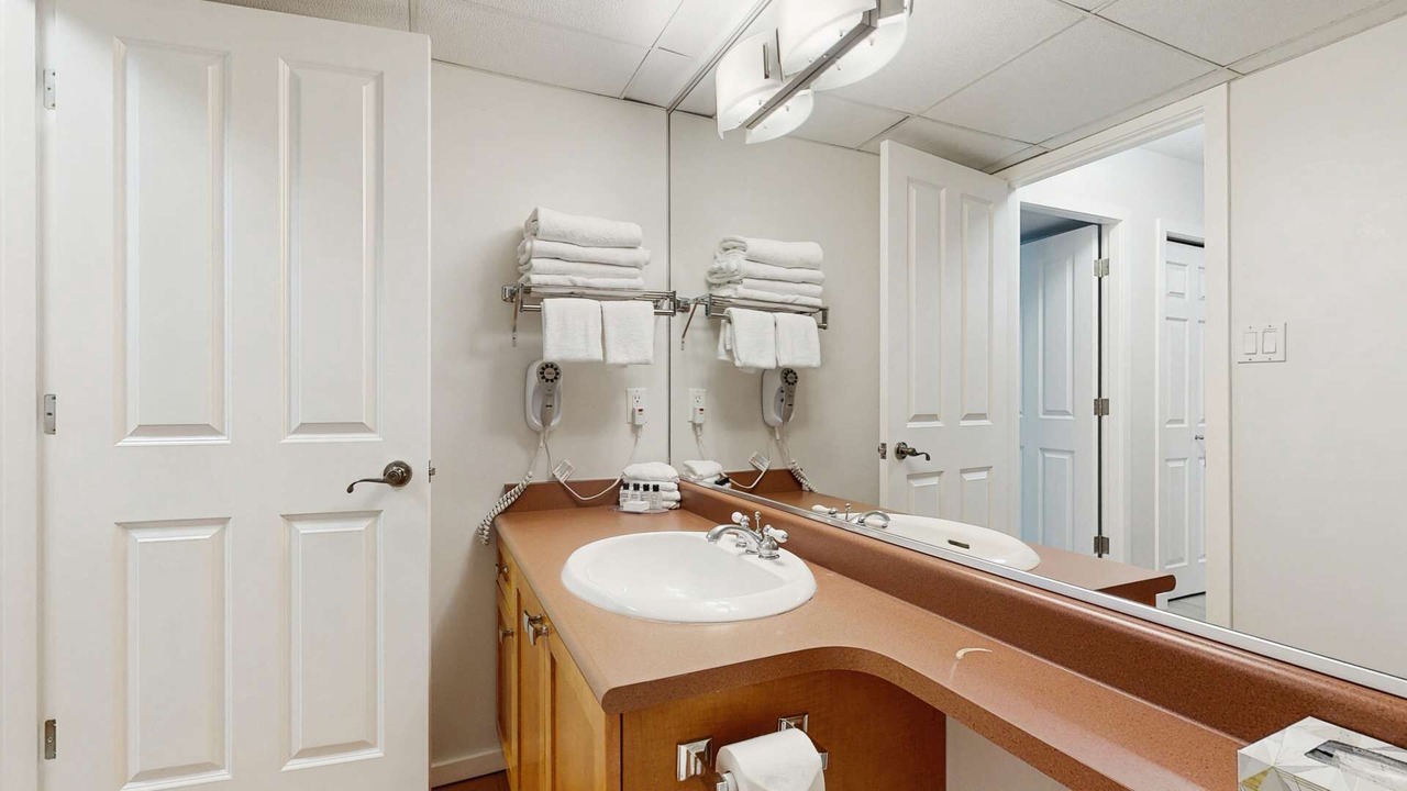 Photo of Bathroom in Village North