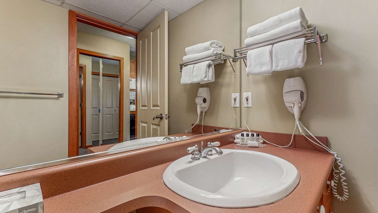 Photo of Bathroom in Village North